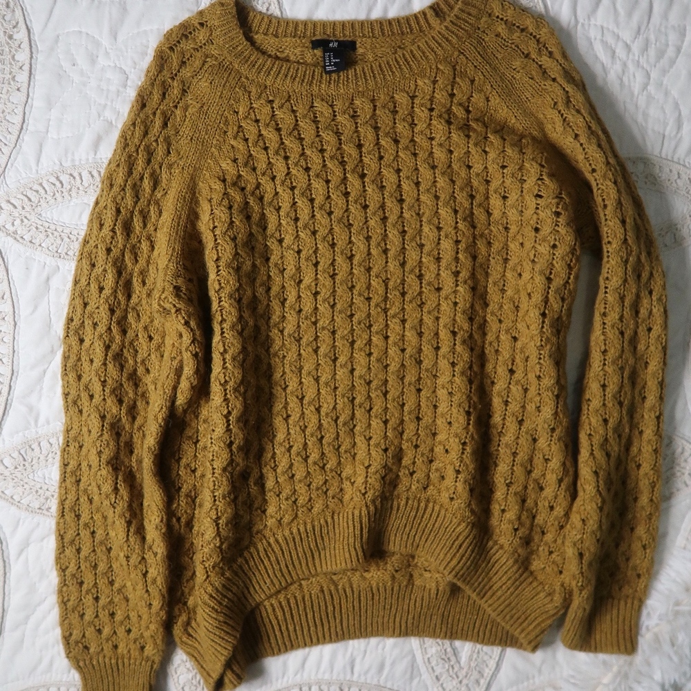 Mustard H&M Sweater
